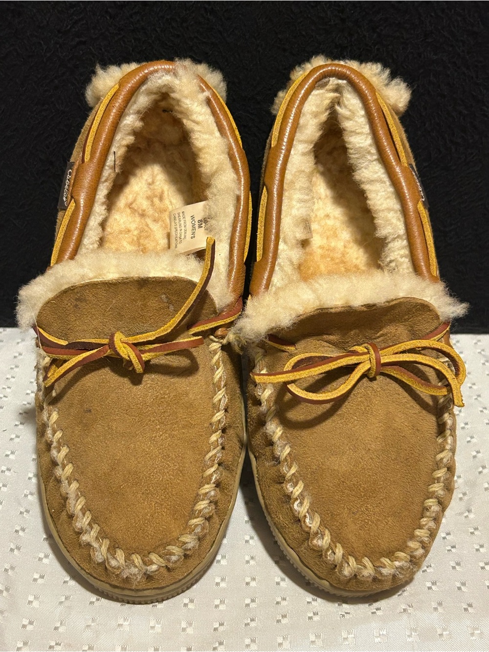 Cabela's Shoes Womens Size 8 Tan Suede Faux Fur Moccasin Slippers Rubber Sole